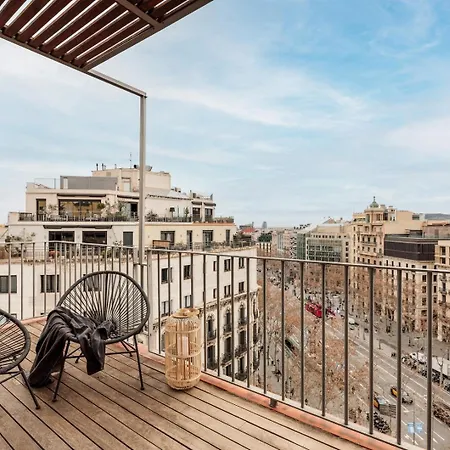 Misir - 2 Bedrooms And Terrace In Eixample Dreta Apartment *