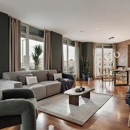 Misir - 2 Bedrooms And Terrace In Eixample Dreta Apartman Barcelona